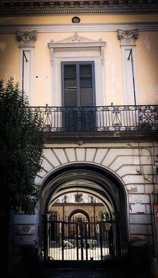 Palazzo Capece *